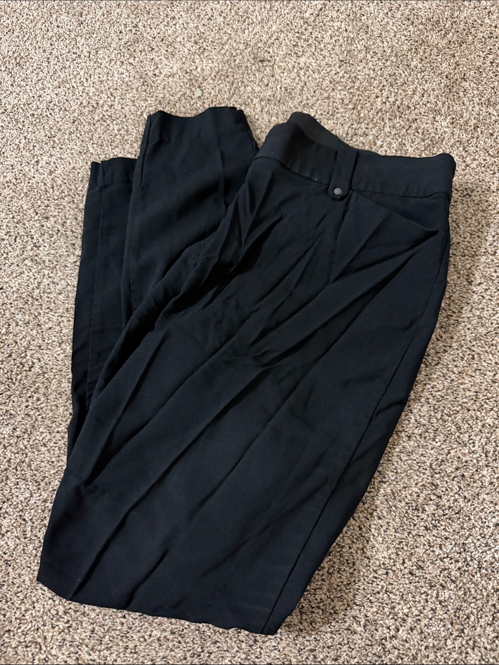 Maurices Black Capri Pants - Sleek Pull-On Style